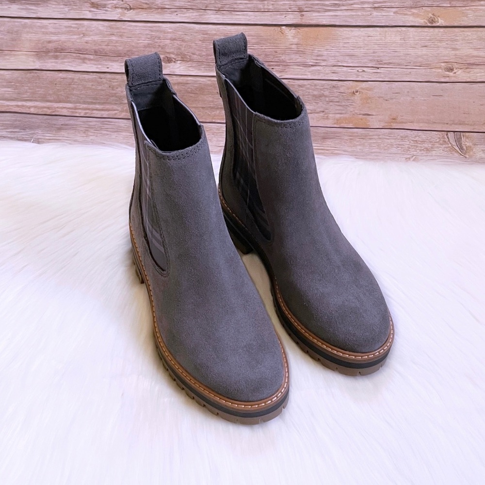 Timberland Courmayeur Valley Chelsea Dark Grey Boots - Picture 6 of 7
